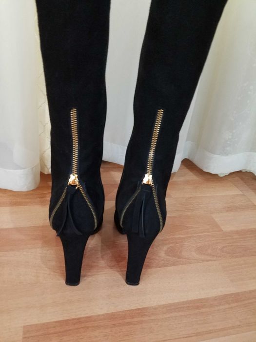 Сапоги из натуральной замши пр-во Турция. Размер 40.