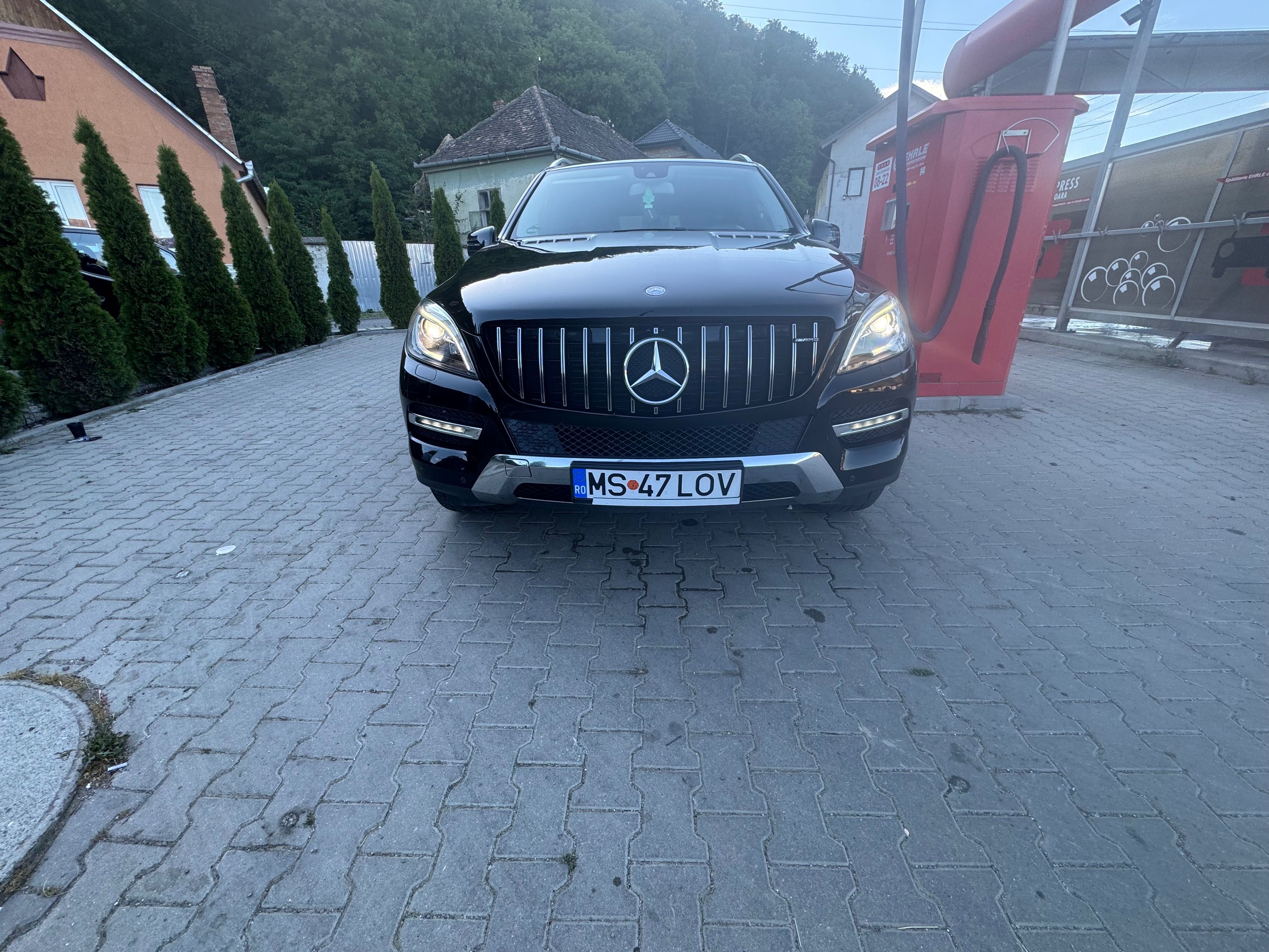 ML 250 BLUE TEC 2013 stare impecabilă