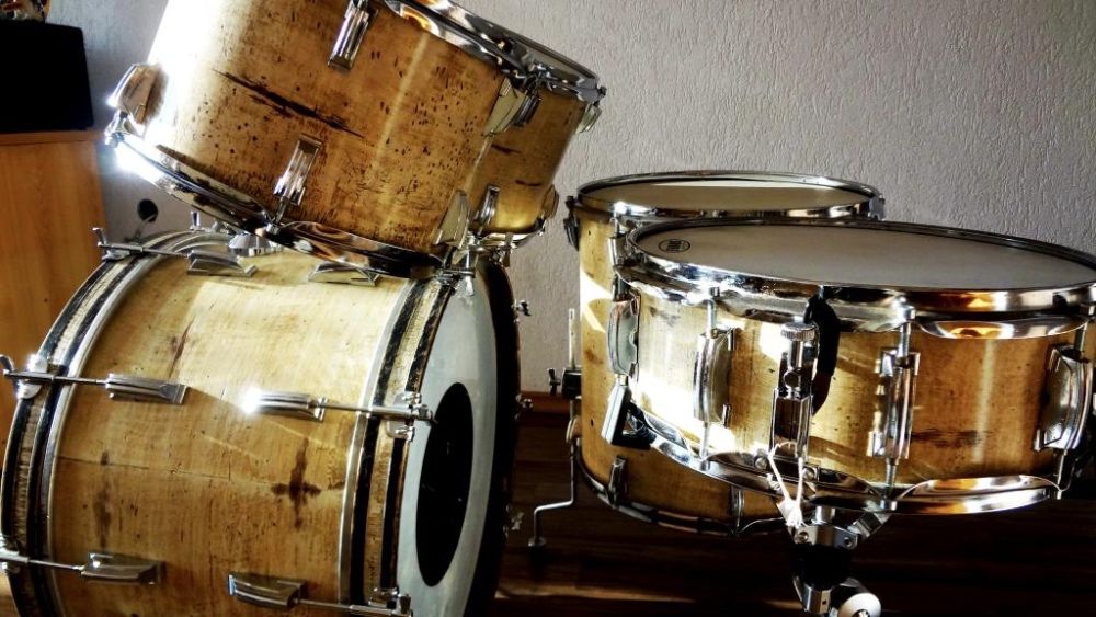 Vintage drums Amati