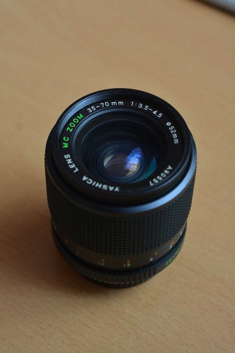 Obiectiv Aparat foto Yashica 35-70mm f/3.5-4.5 ML Zoom
