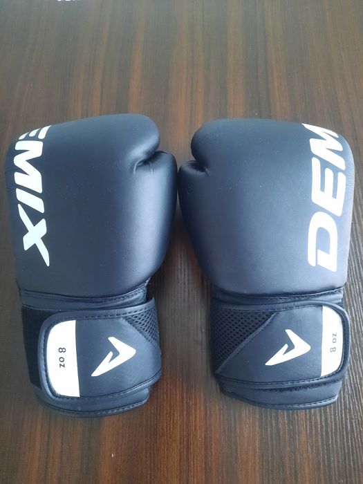 Перчатки боксерские