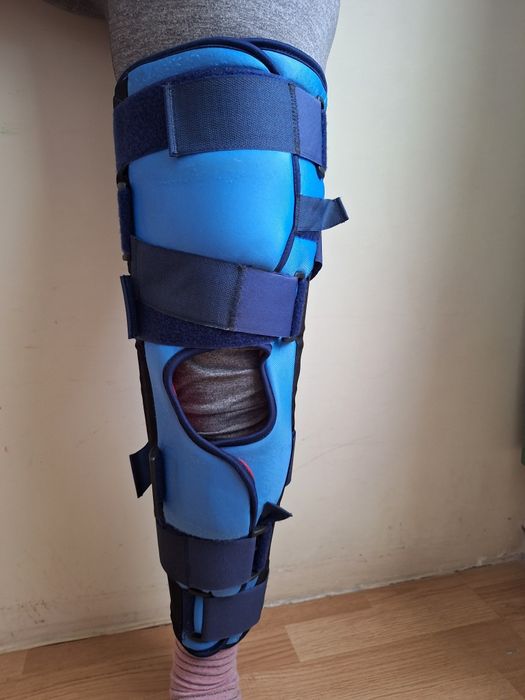 Orteza fixa genunchi - masura L ( 56 cm / 10° ) Omnimed