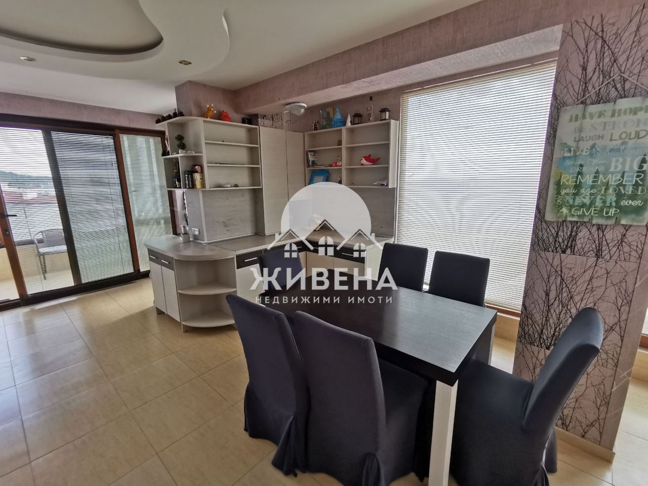 Продава се Тристаен апартамент в Балчик - 170 кв.м за 1530 €/кв.м - Снимка #3