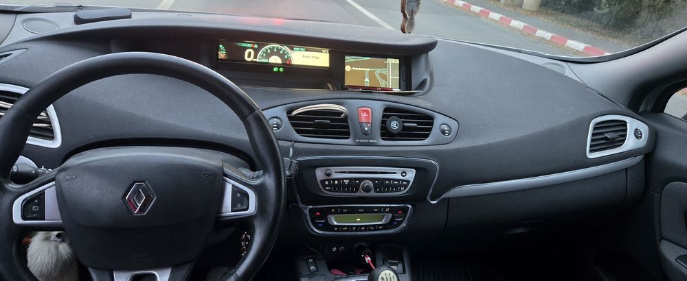 Vand Renault grand scenic 3.1.6 dci