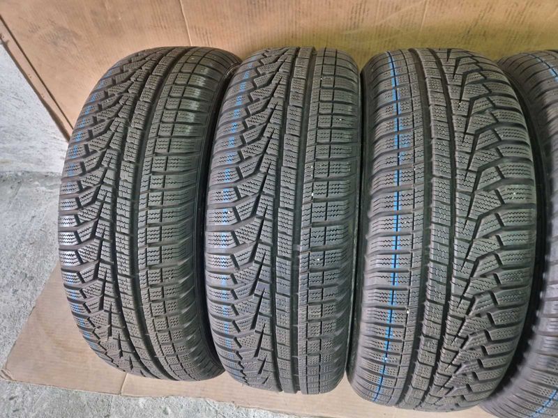 4 Hankook R17 215/60
зимни гуми 
DOT3419