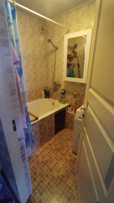 Сотилади — Юнусобод 5, 3 хона