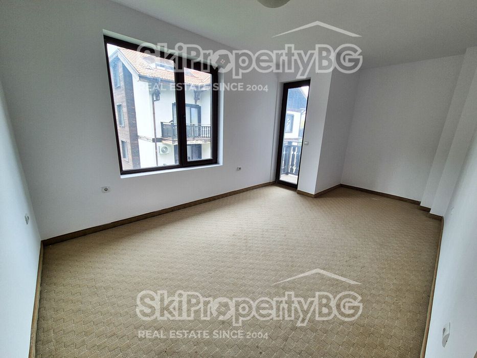 Двустаен апартамент с гледка!