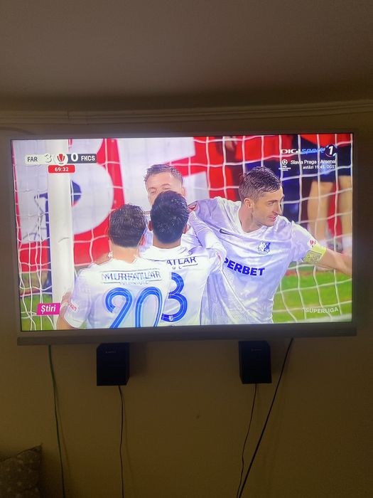 Televisor Philips Ambilight 49PUS6482/12