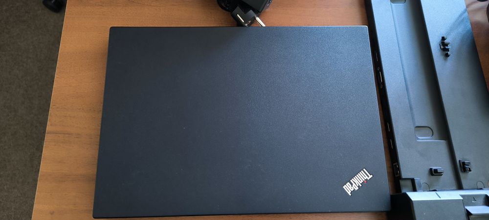 Laptop Lenovo L490