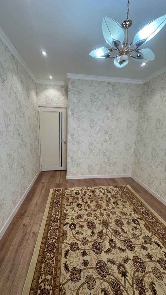 Продаётся 3х ком.квартира в 8 м/районе