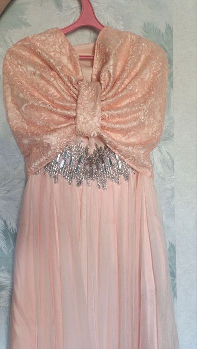 Продам вечернее платье б/у