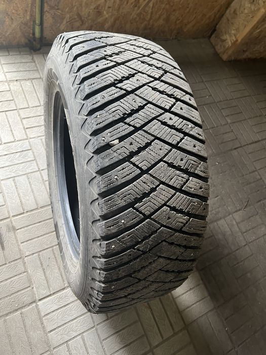 Шины б/у 265/65 d17