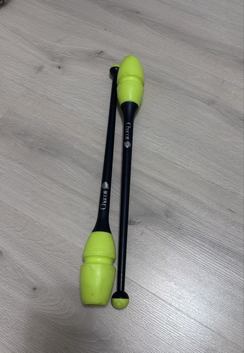 Булавы Chacott, черно-салатовый цвет,41 см