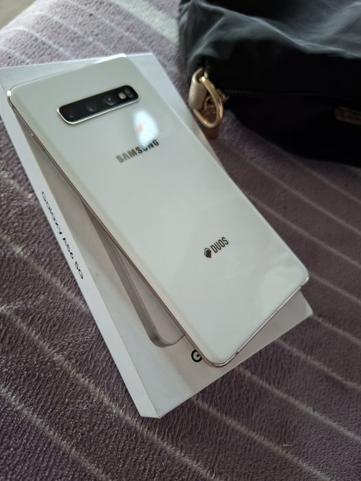 Samsung s10+ 512gb pentru piese