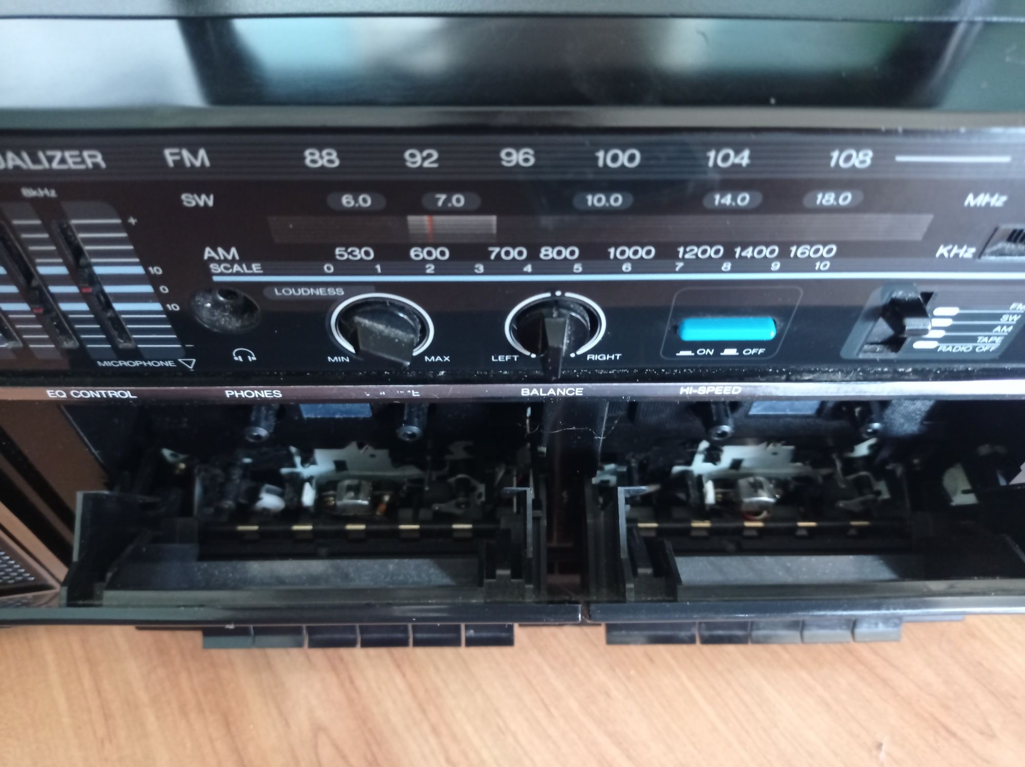 Радиокасетофон Samsung PD-49S.