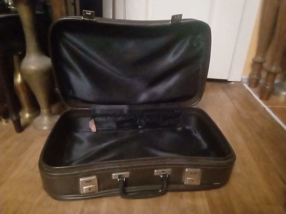 Чемоданы Советского союза . Смотреть все фото