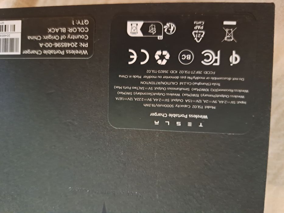 Baterii externe Tesla Wireless Portable Charge