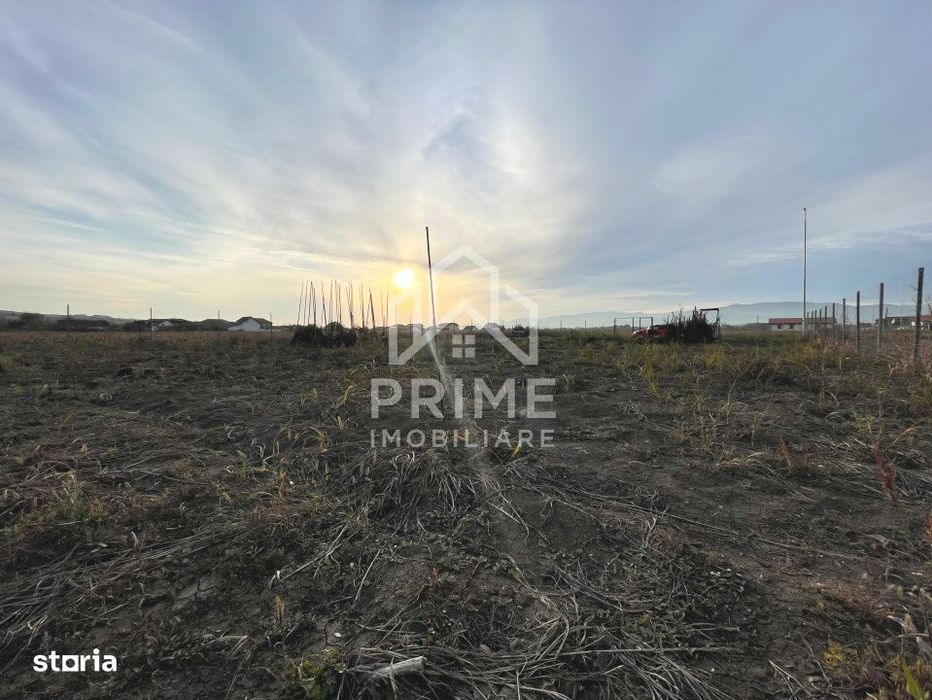 Teren intravilan de vanzare | 800mp | Ciugud