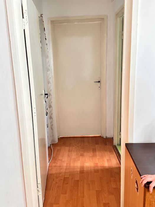Vand apartament 2 camere