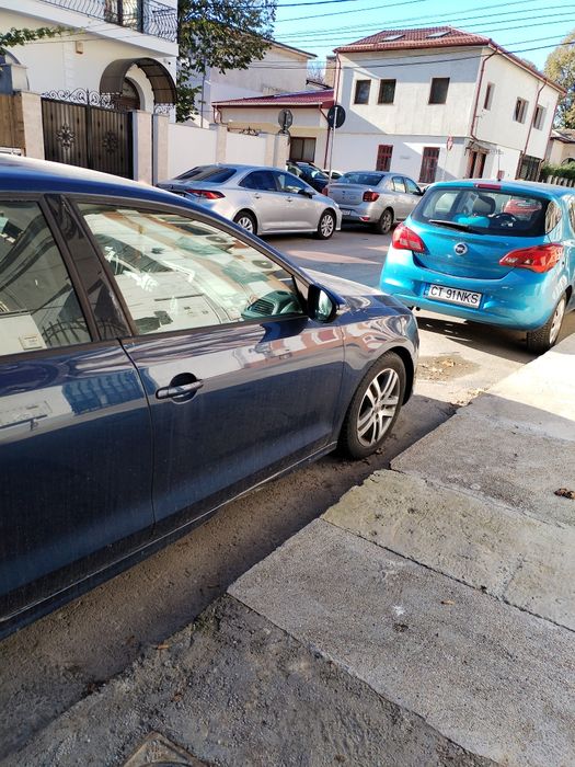 Vând WV Jetta 2012 automat