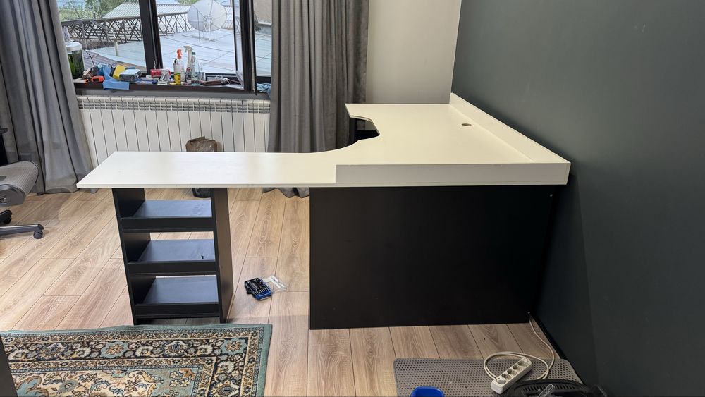 Стол игровой большой уголок