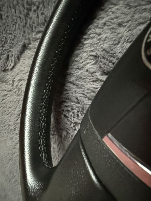 Волан от естествена кожа за Skoda