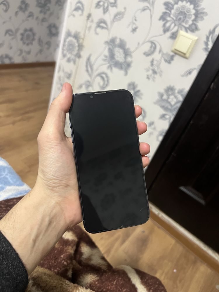 iPhone 13 pro blue