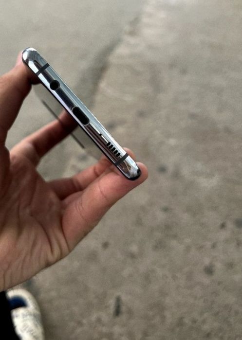 Самсунг S10 5g 256g