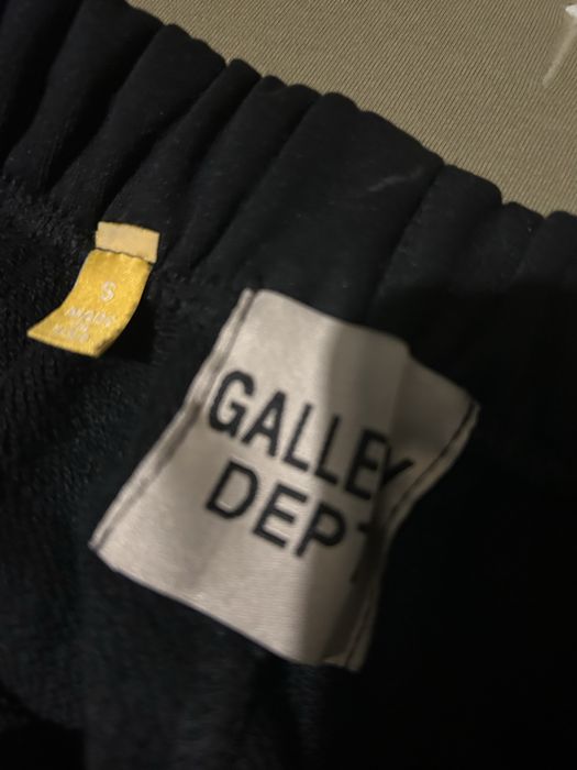 Gallery dept flare панталон черен