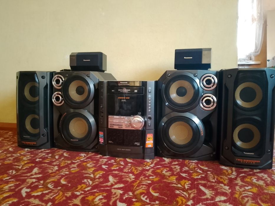 Продам муз.центр Panasonic.