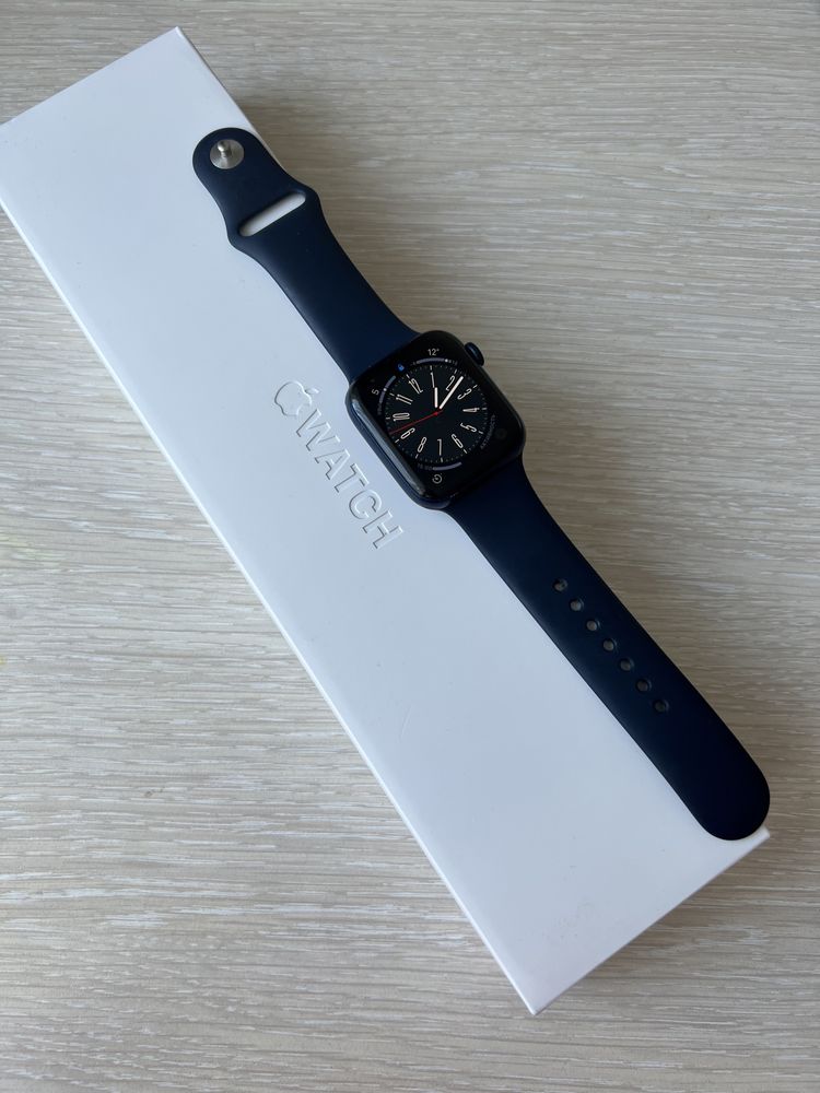 Apple Watch 6, 44 мм