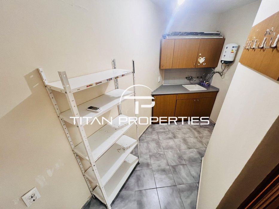 Дава се под наем Магазин в Бургас, Център - 34 кв.м за 255 € - Снимка #7