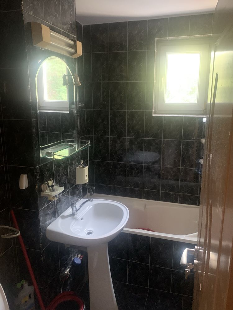 Vand apartament 3 camere Sighisoara