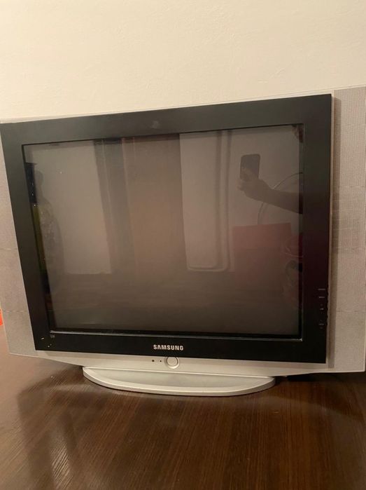 Телевизор Samsung