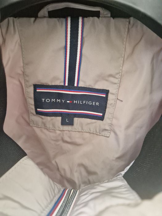 Чисто ново спортно яке Tommy Hilfiger