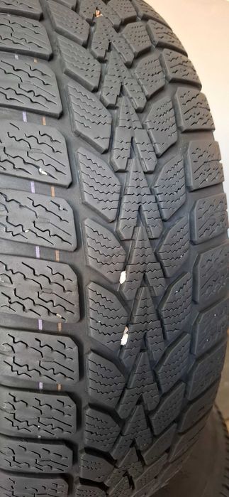 2бр. 195/65/15 Dunlop 6.3mm грайфер, дот 22г. Безплатен монтаж