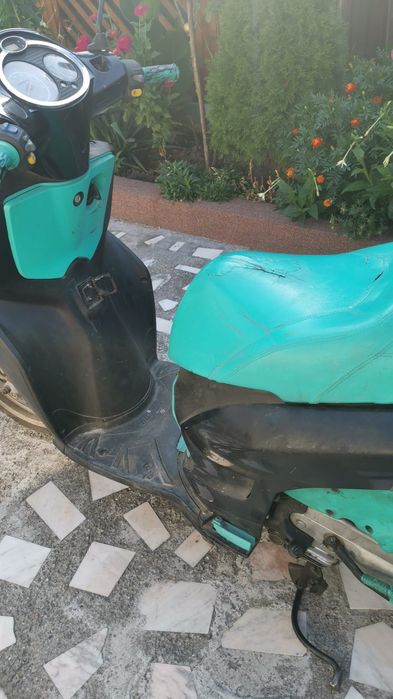 Scuter Malaguti Centro 4T / 49cc
