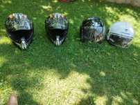 Vând căști moto ( Woodex; B-Square;Caberg). Enduro sau pentru scutere