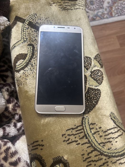 Samsung j 4 самсунг