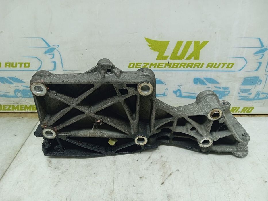 Suport accesorii 1.9 tdi bkc 03g903143a Volkswagen VW Passat B6 [2005