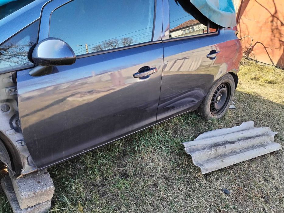 Oglinzi Opel corsa D 1.3cdti 2008