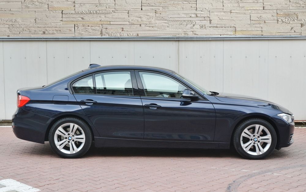 BMW Seria 3 f30 320d 184cp,4x4 navi Xen Aut Euro5 Germania Încălzire
