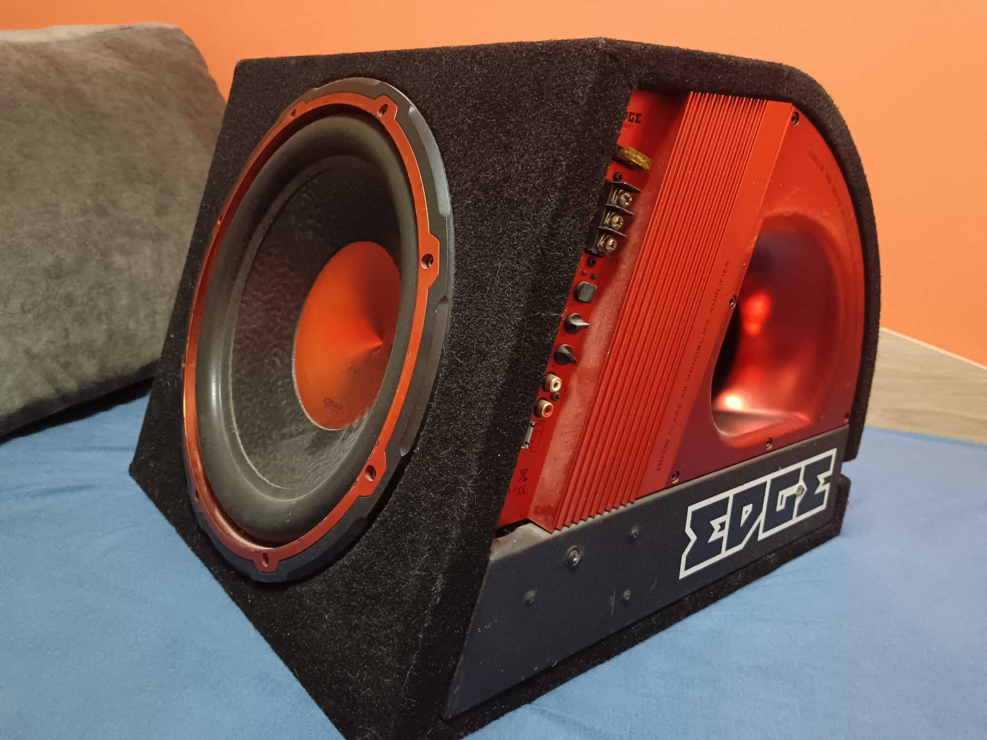 Subwoofer EDGE 900w. Активен