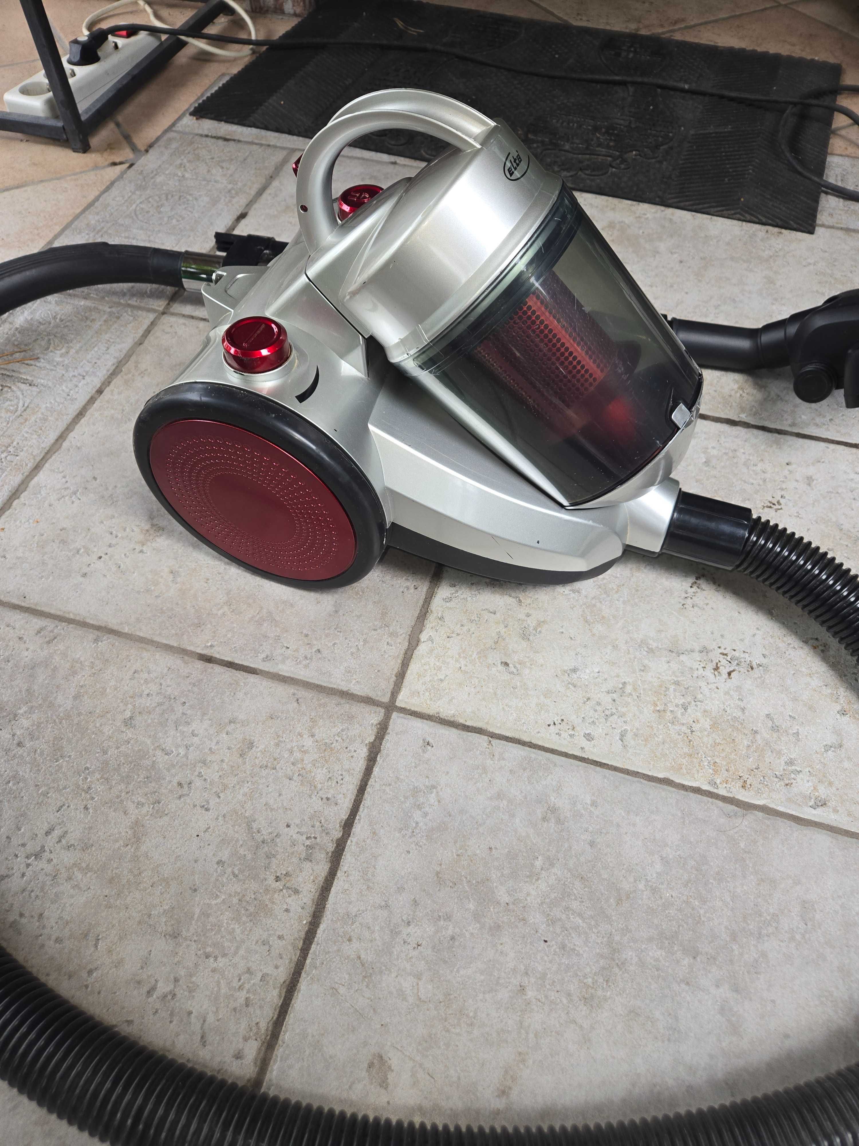 Прахосмукачка Elta 1000w