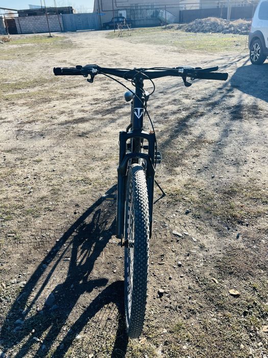 Продаю велик цена 40000