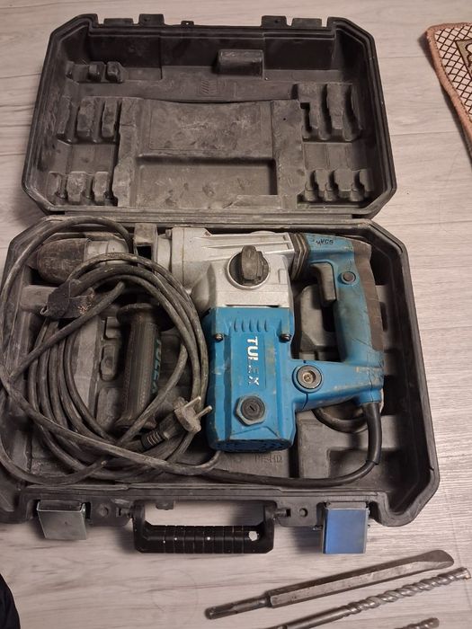 Продаётся перфоратор