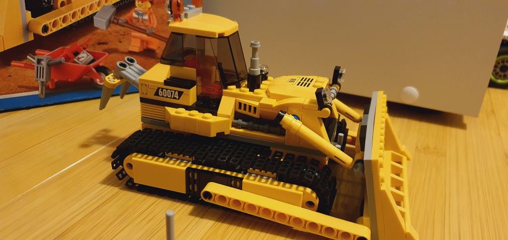 Lego 60074 buldozer