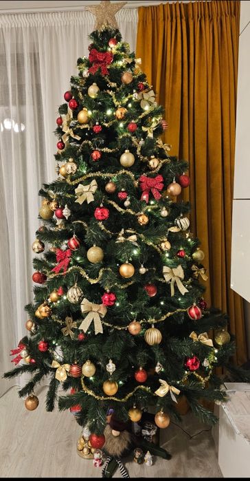 Brad de Craciun Artificial Verde Natural Austria 240 cm si Suport