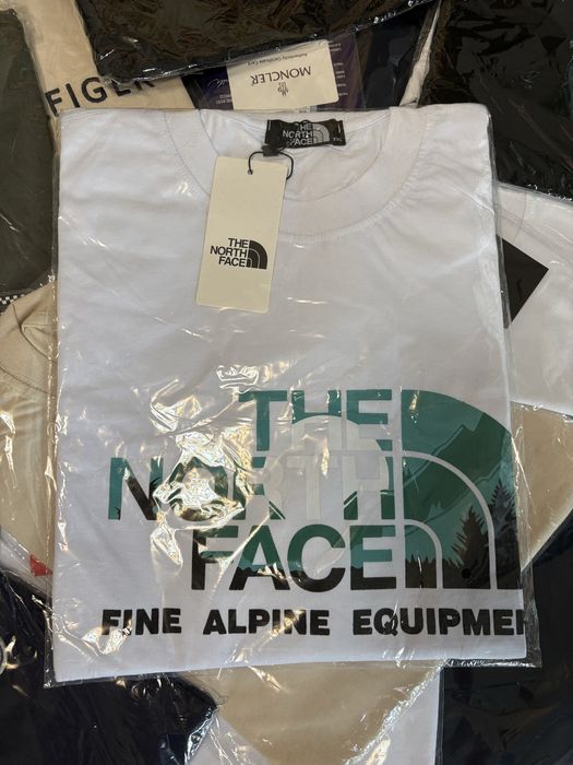 Маркови тениски moncler lacoste stone island tommy hilfiger CD dior