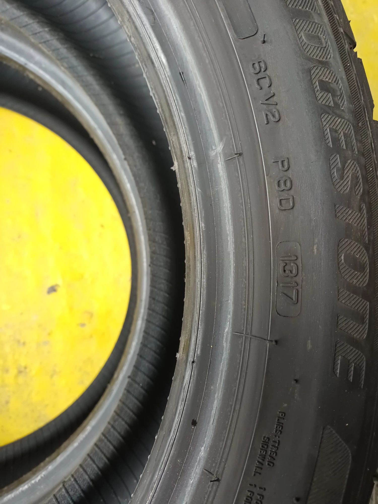 215 50 R 18 92W BRIDGESTONE ДОТ 1317